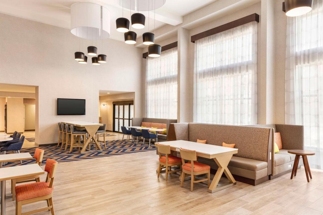 Hampton Inn & Suites Валпараісо Екстер'єр фото